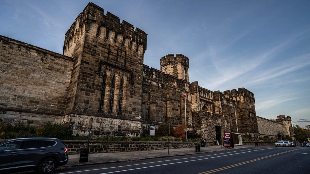 scary abandoned places